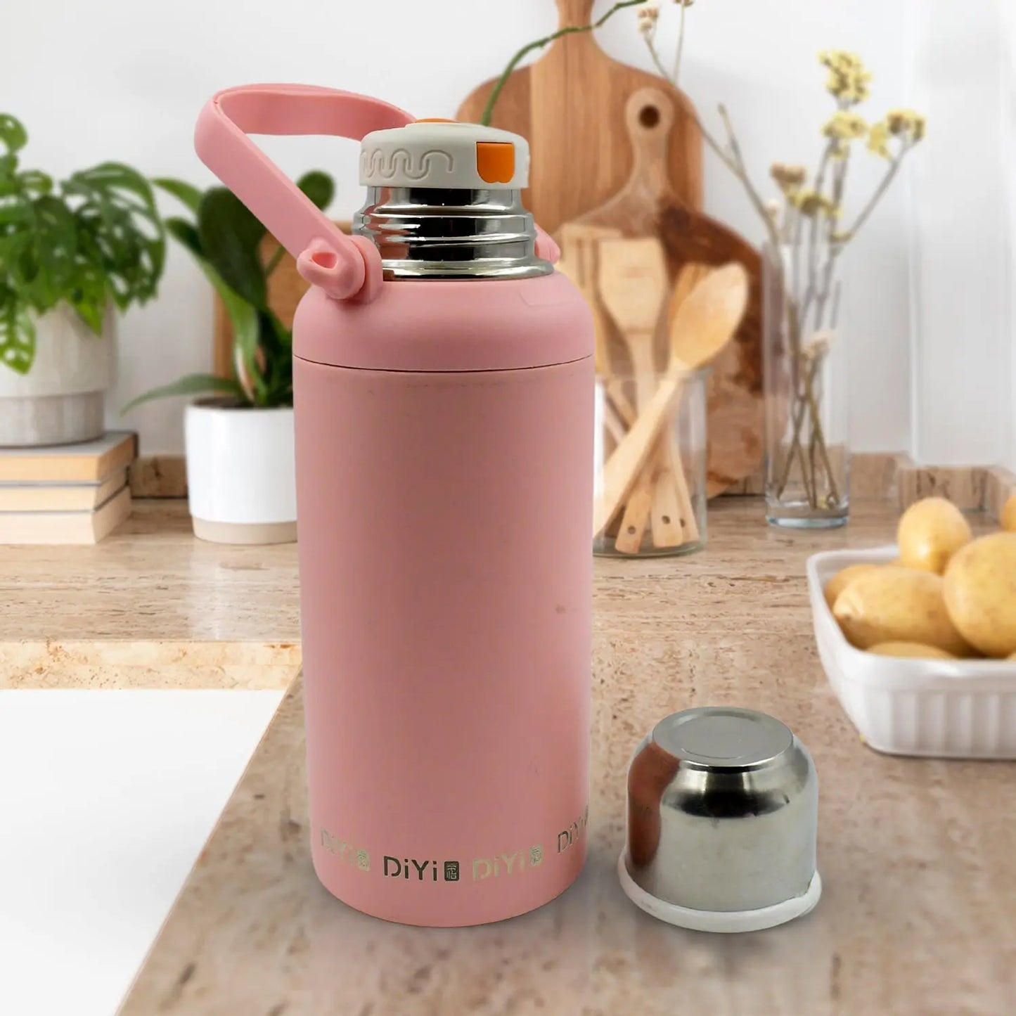1.3L Stainless Steel Tumbler – Vacuum Insulated, Leak - Proof Travel Bottle with Handle - Chestore