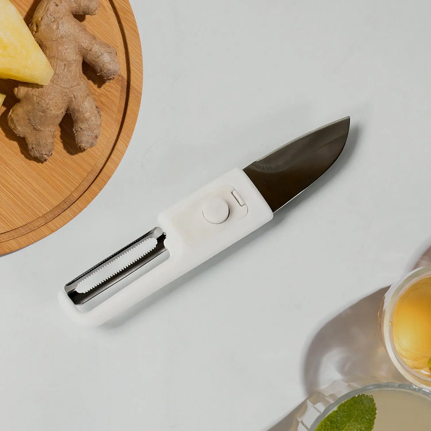 2 - in - 1 Multifunctional Peeler & Fruit Knife – Sharp, Versatile & Anti - Slip 🍎🔪✨ - Chestore
