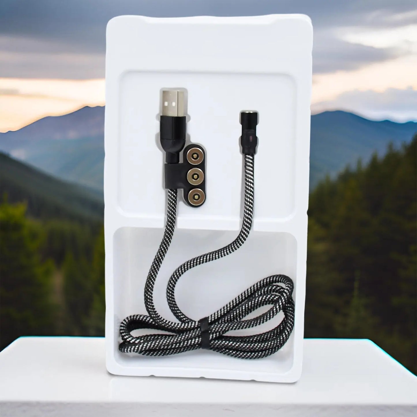 3 - in - 1 Magnetic USB Charging Cable - Fast Charging, Nylon, Full Rotation, USB - C, Android, & Lightning - Chestore
