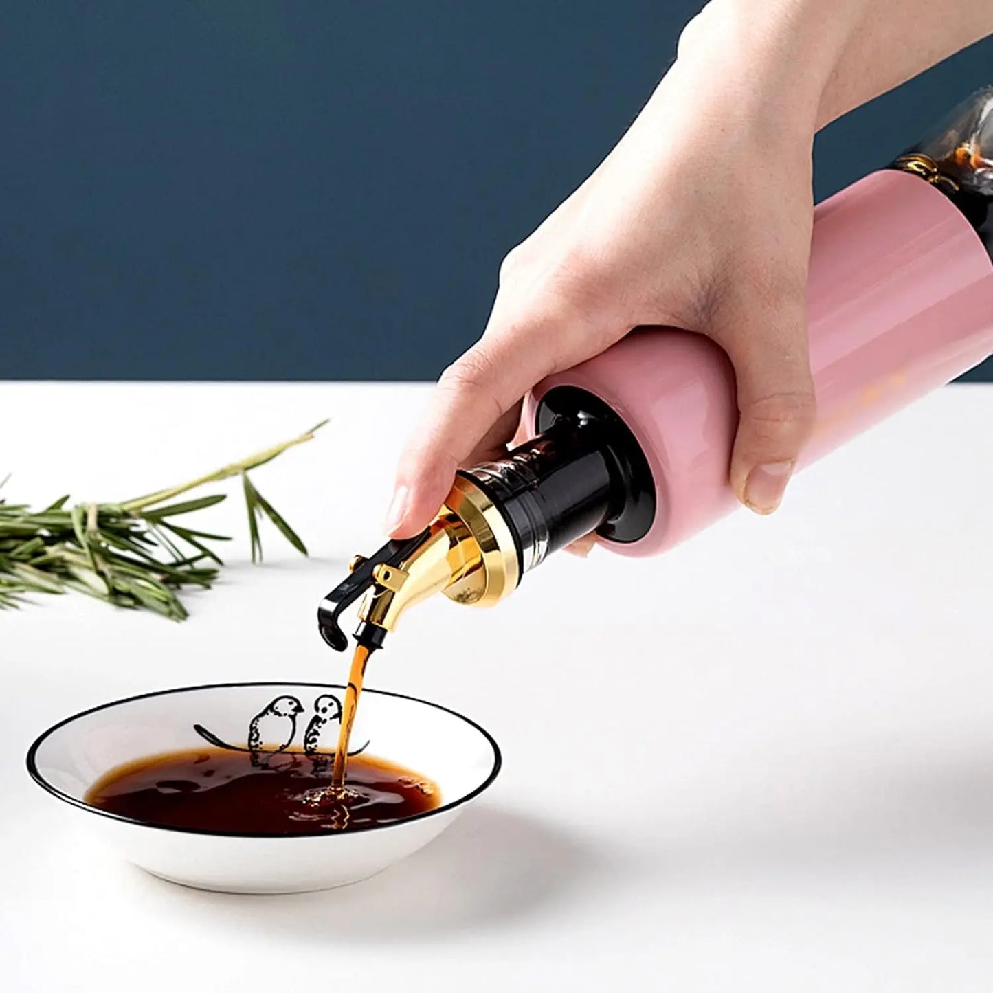 300ml Leakproof Glass Oil Dispenser Bottle – Non - Drip Spout - Chestore