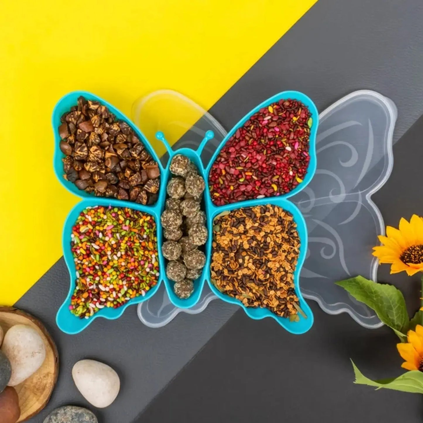 🦋 5 - Compartment Multipurpose Butterfly Plastic Tray – 1 Pc - Chestore