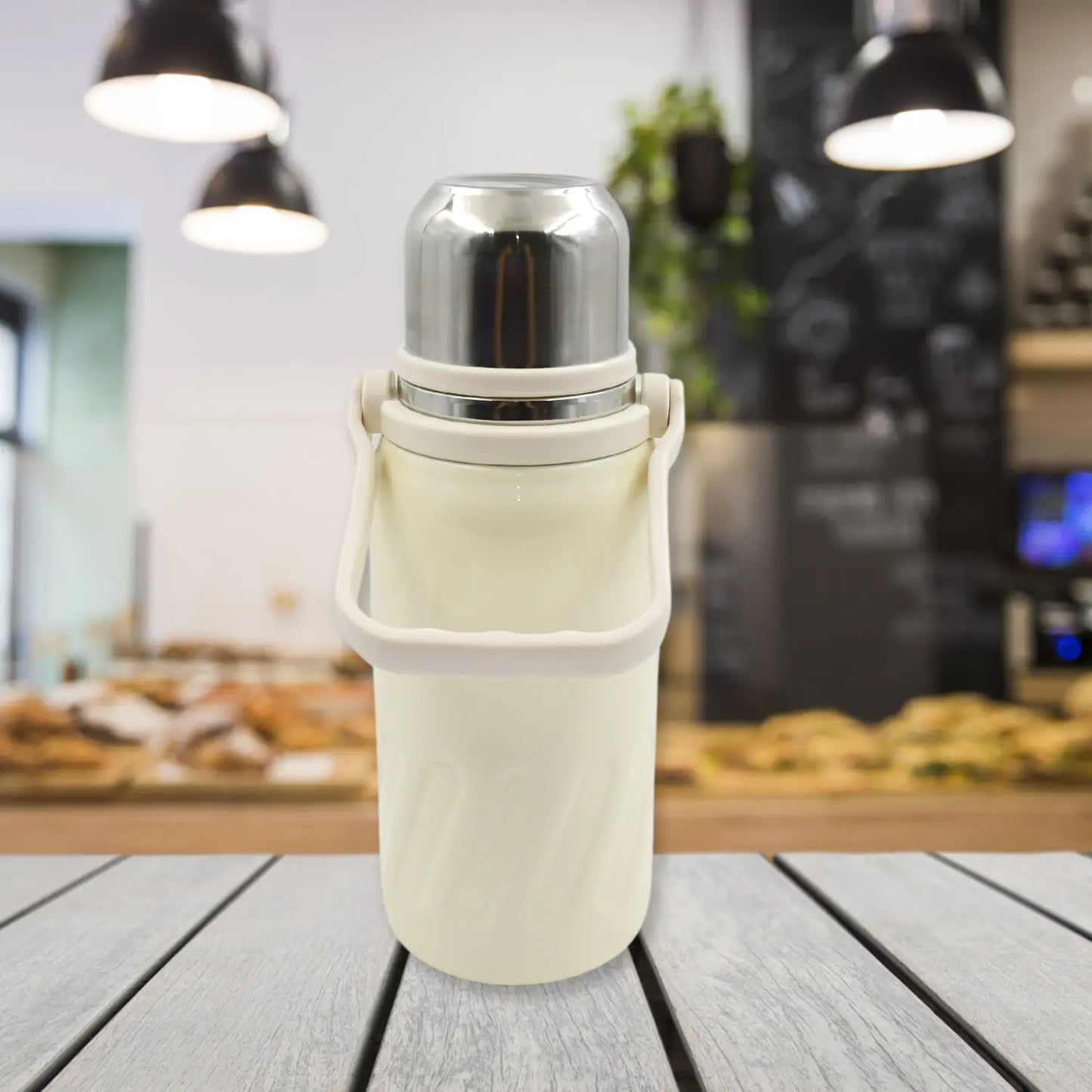 Stainless Steel Vacuum Insulated Water Bottle – Leak - Proof Flask with Hanging Strap (900ml) - Chestore