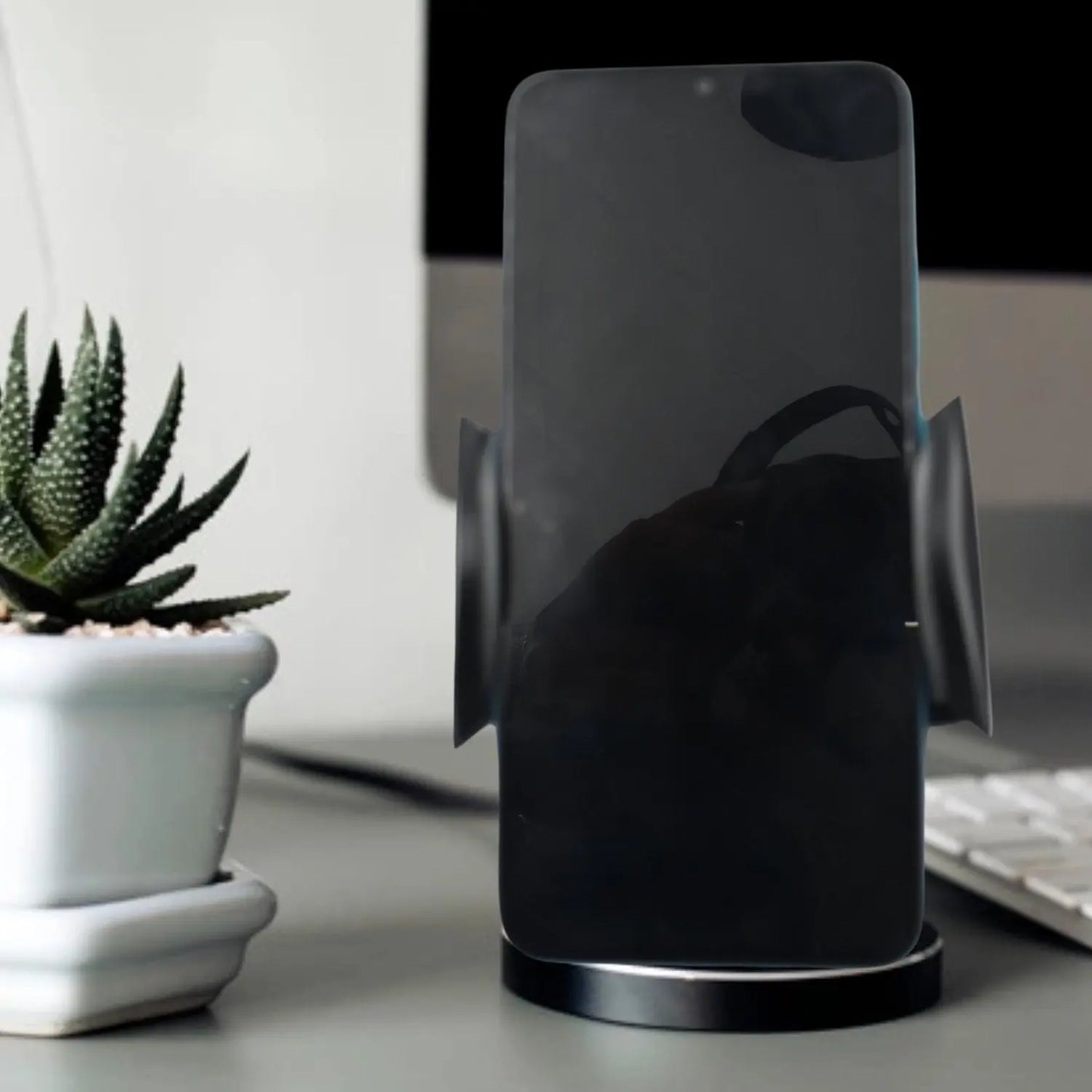 Car Vent Mobile Holder – Secure & Easy Smartphone Mount for All Vehicles - Chestore
