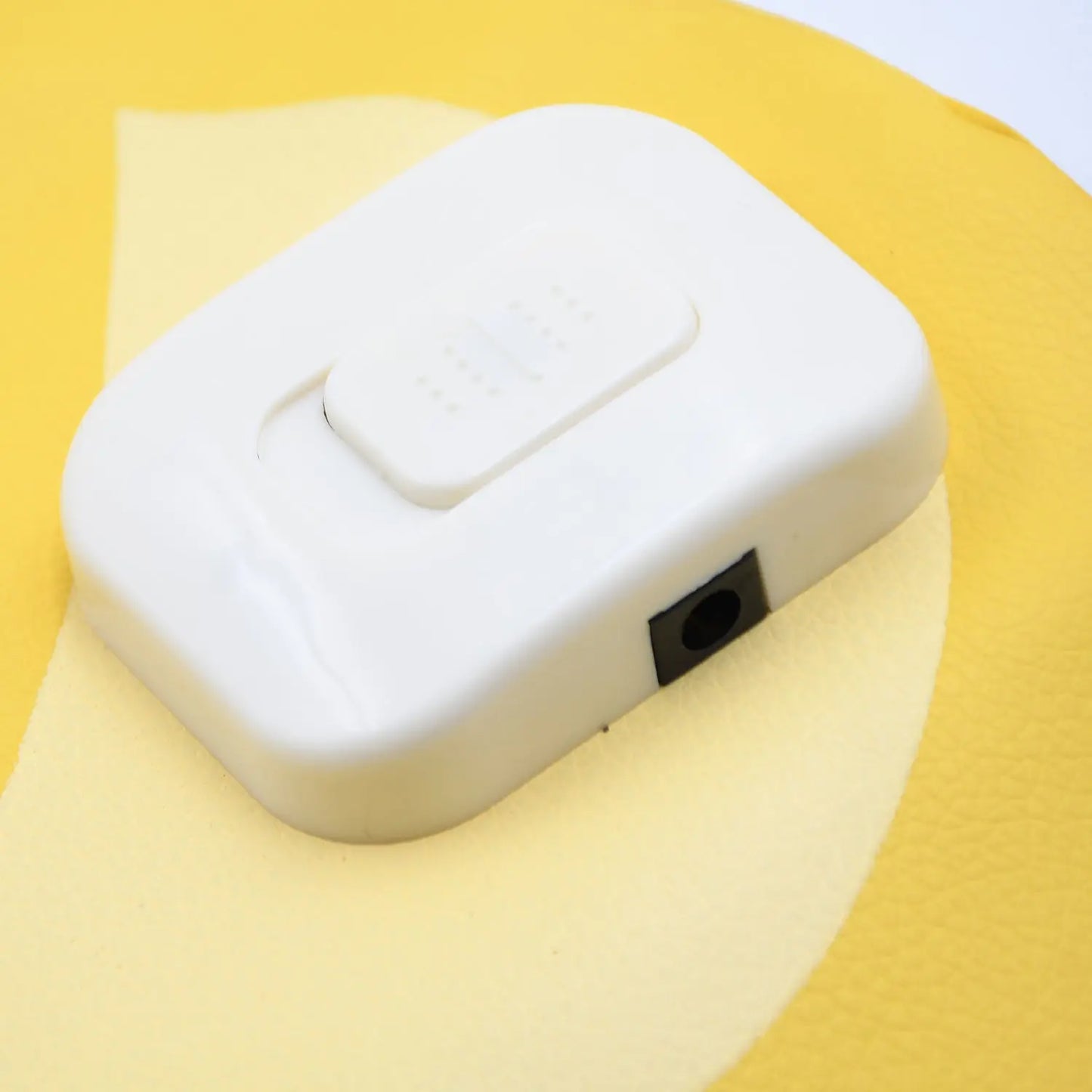 Electric Heating Mouse Pad – Warm Desk Mat for Winter Office Use 🔥🖱️❄️ - Chestore