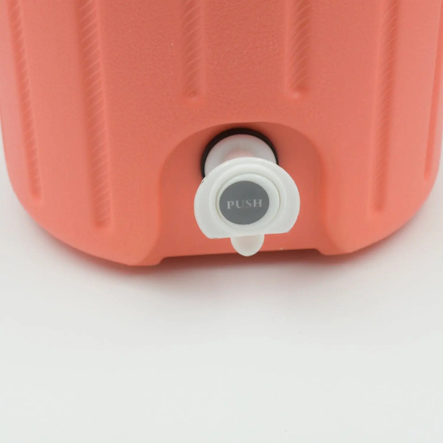 Insulated Plastic Water Rover Jug with Tap – Large Capacity Cool Water Storage (2500ml - 12000ml) - Chestore