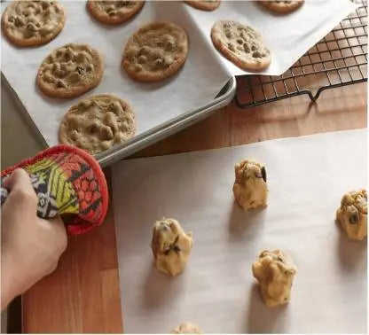 Non - Stick Microwave & Oven - Proof Baking Paper – Heat - Resistant & Food - Safe - Chestore