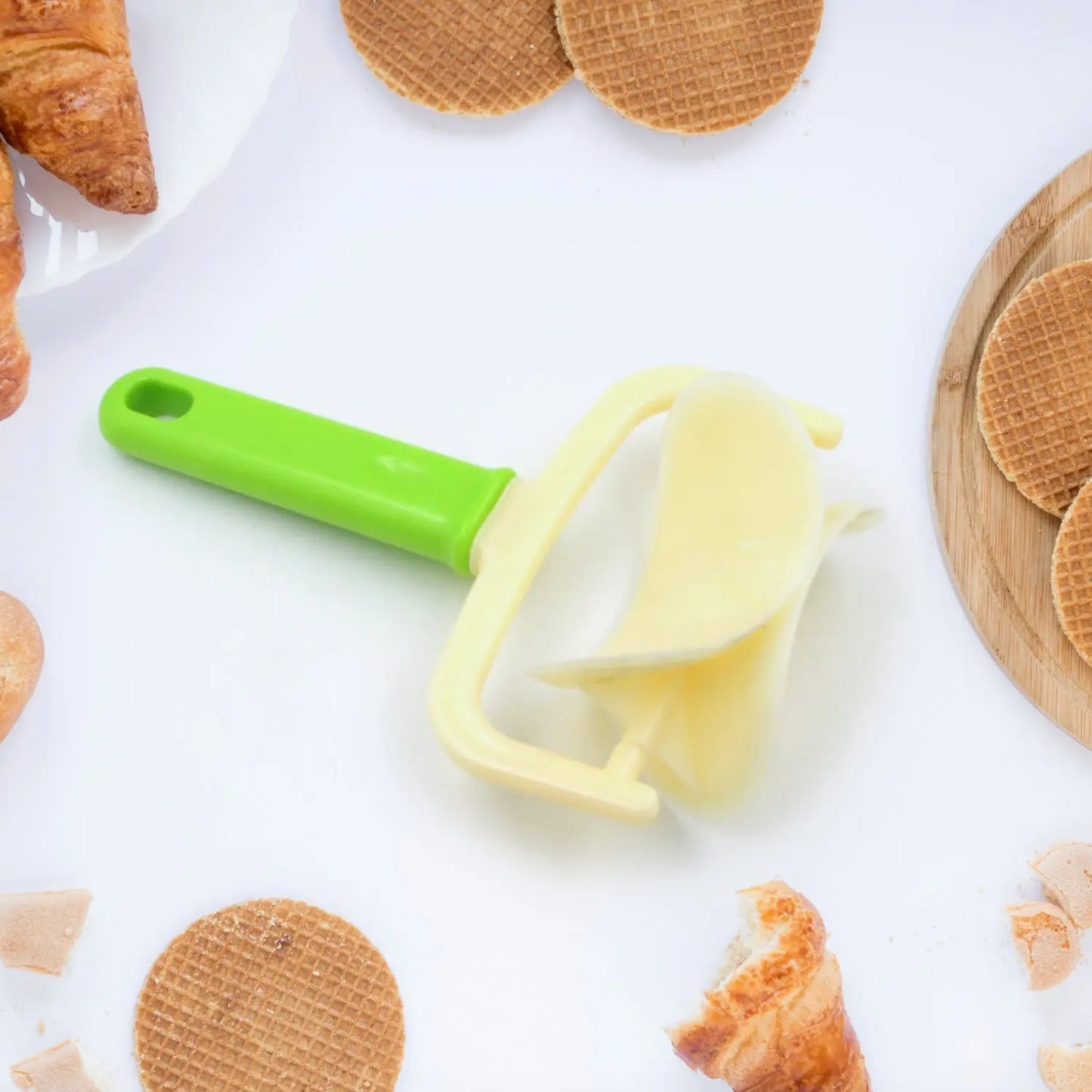 Plastic Round Roll Forming Cutter – Cake Ball Tongs & Puri Roller - Chestore