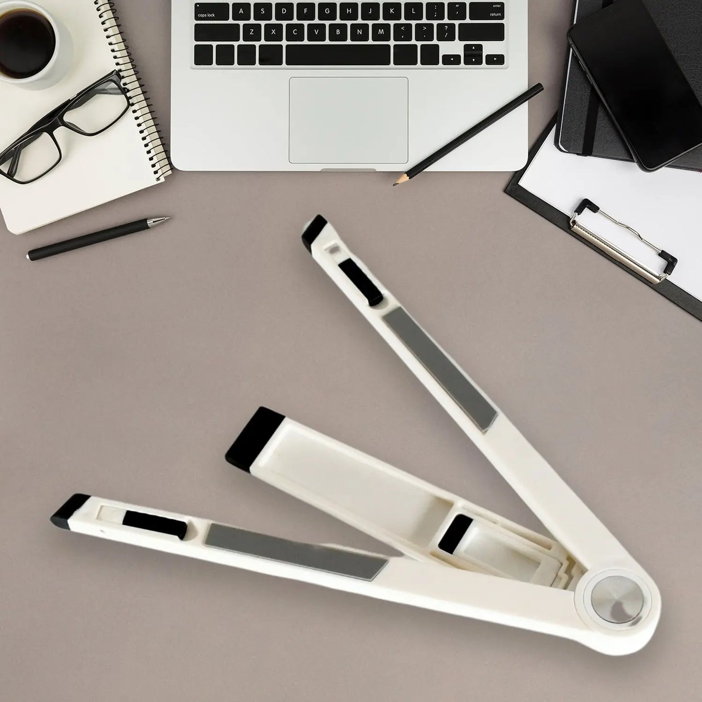 Slim Tablet Mobile Stand - Adjustable Foldable Scaffold for Tablets & Smartphones - Chestore