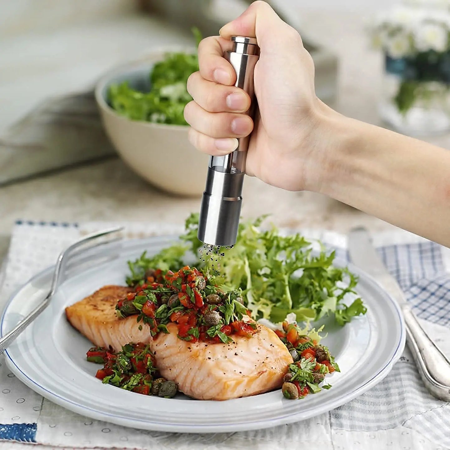 Stainless Steel Thumb Presser Salt & Pepper Grinder – One - Handed Spice Mill - Chestore
