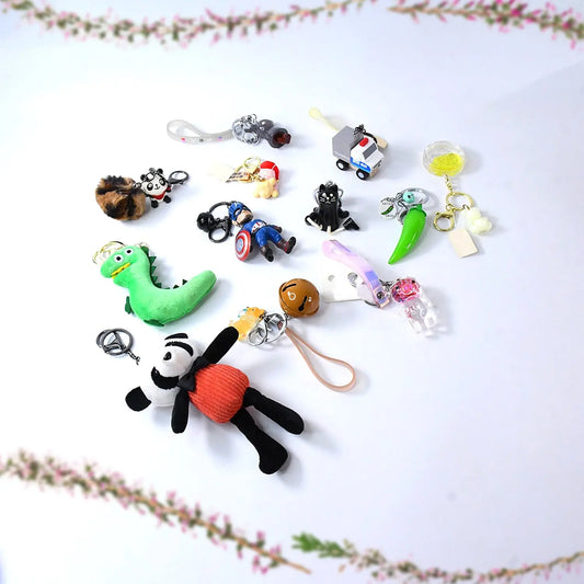 Trendy Mix Design Keychain | Stylish & Durable Key Holder – 1 Pc (Random Color) - Chestore