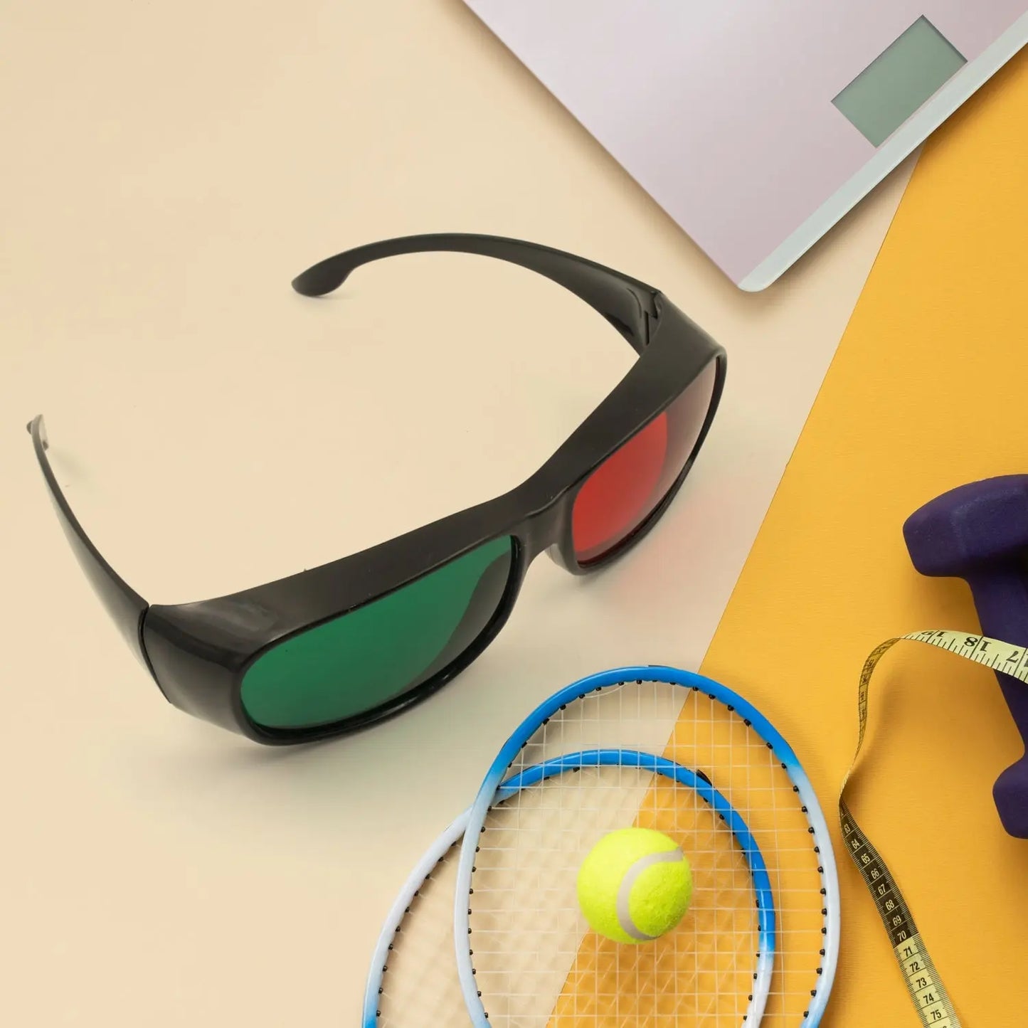 UV Protected Round Sunglasses 🕶️ | Classic 3D Design for Men & Women 👓 | Lightweight & Versatile for Indoor & Outdoor Use 🌞 - Chestore