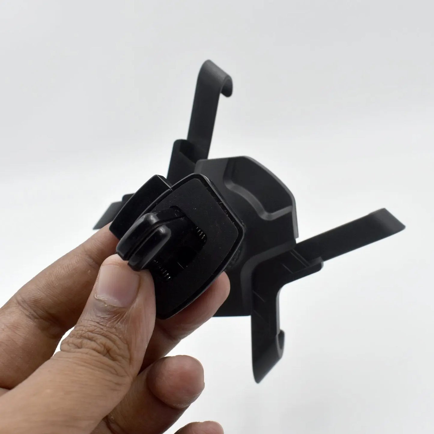 2PC Car Air Vent Mobile Holder – Universal Phone Mount for Secure Driving 📱🚗🧲 - Chestore