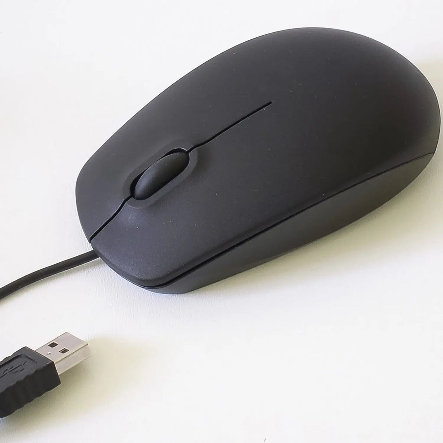 Wired Optical Mouse M - 111 – Ergonomic USB Mouse for Laptop & Desktop - Chestore