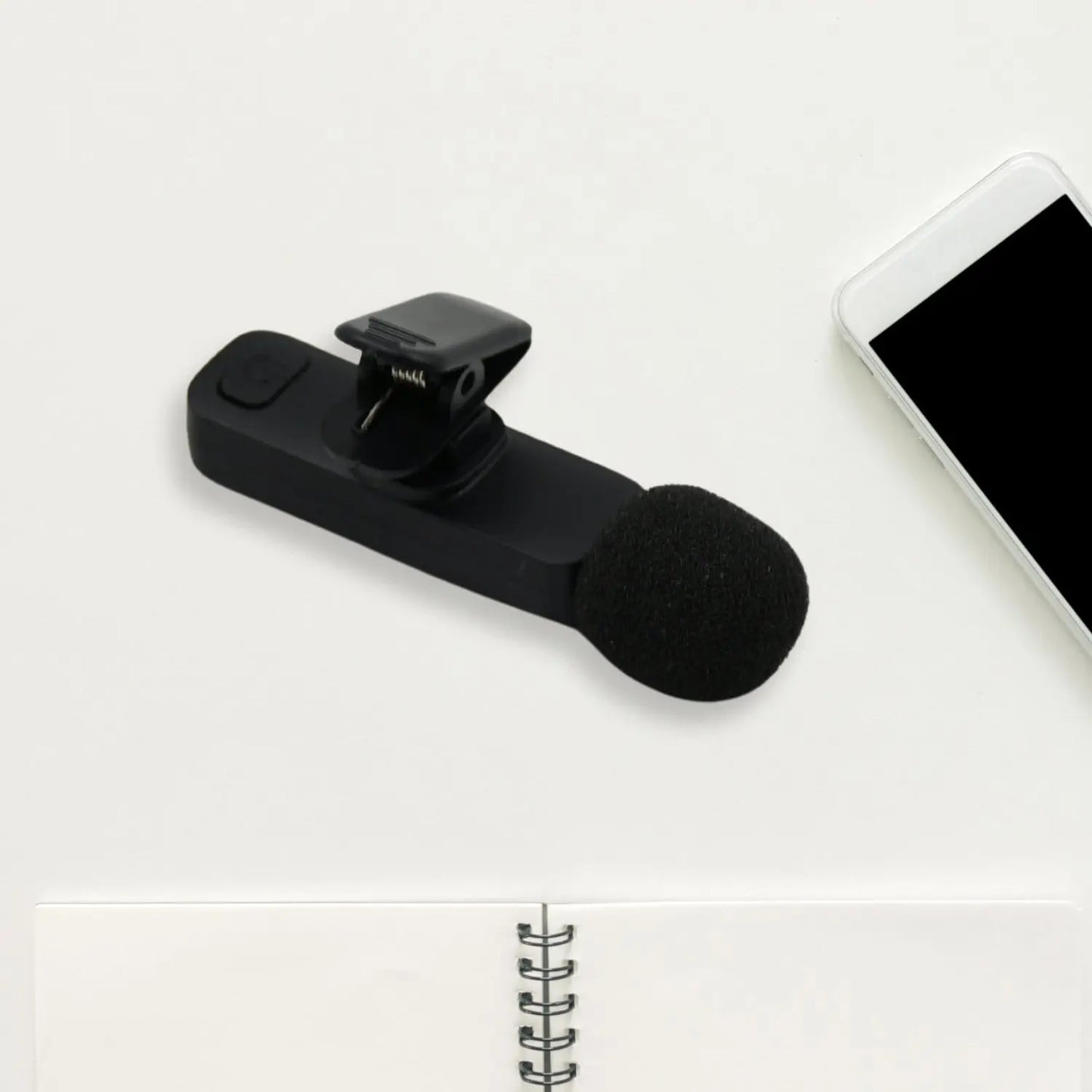 Intelligent Noise Cancelling Live Streaming Clip - On Microphone for Type - C/iPhone - Wireless Lapel Mic with Charging Feature - Chestore